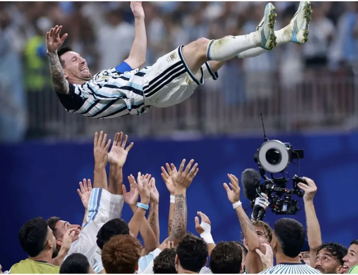 Messi lidera reação histórica e coloca a Argentina nas quartas da Copa do Mundo